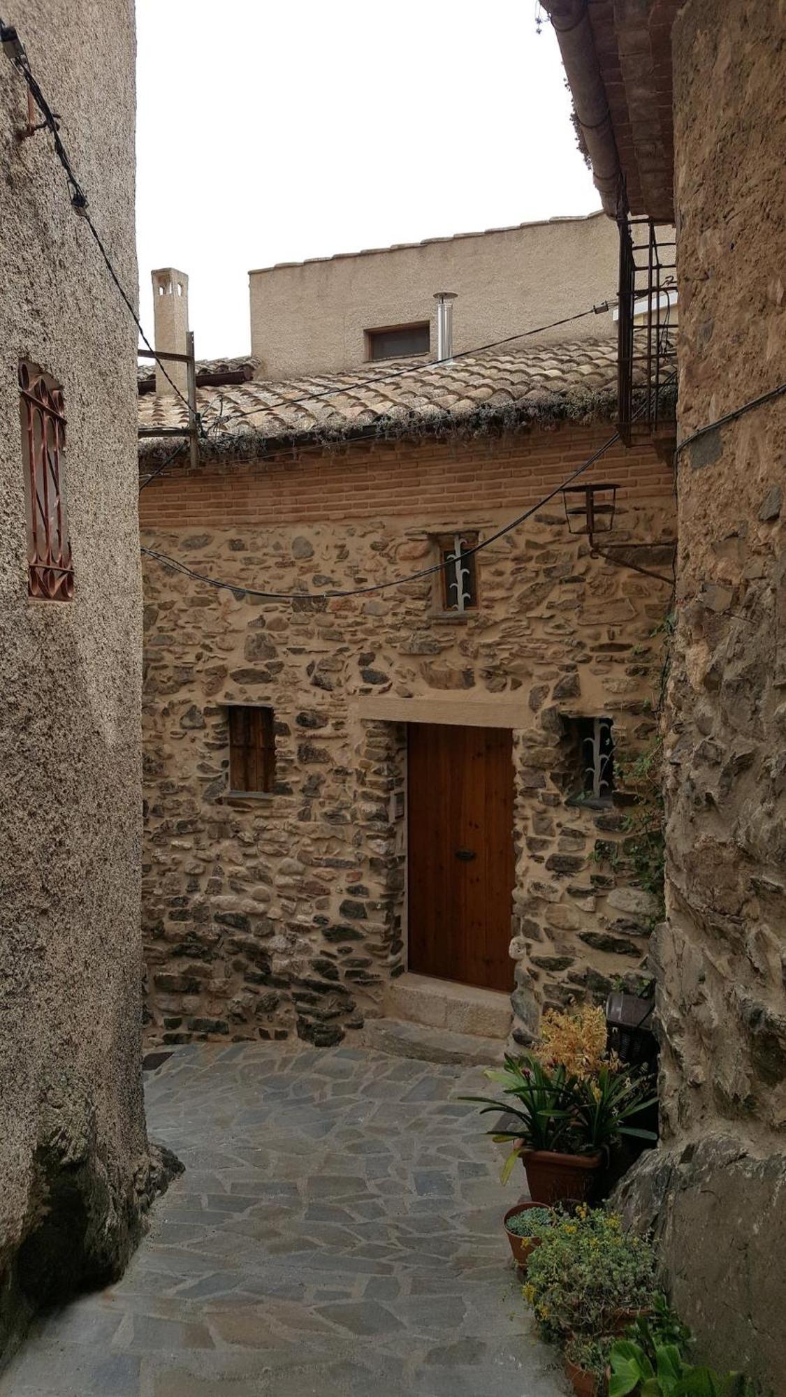 L'Academia De La Vilella Baixa Exteriör bild